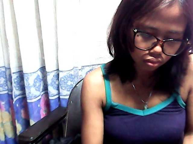 Natalie-Luxa live cam on BongaCams