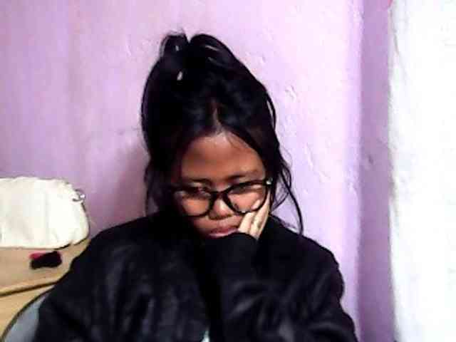 Natalie-Luxa webcam