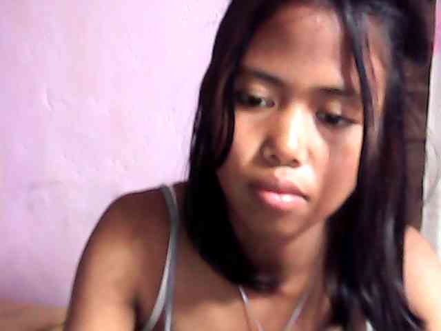 Natalie-Luxa webcam