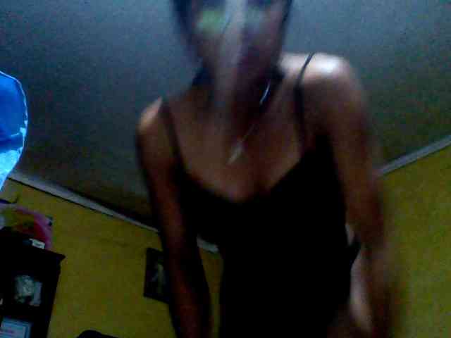 Natalie-Luxa webcam