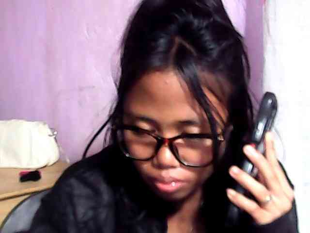 Natalie-Luxa webcam