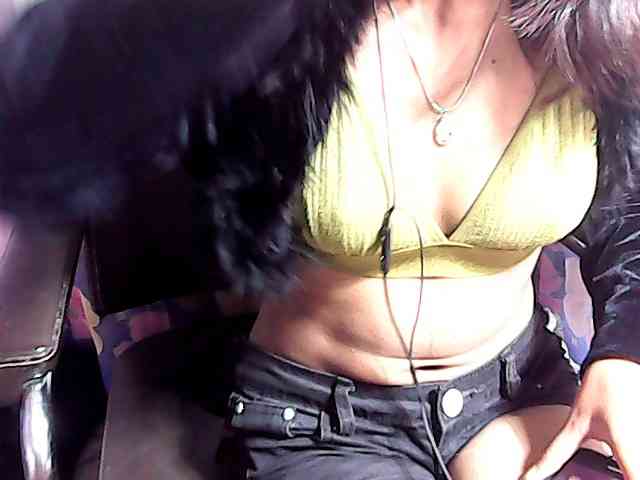 Natalie-Luxa webcam