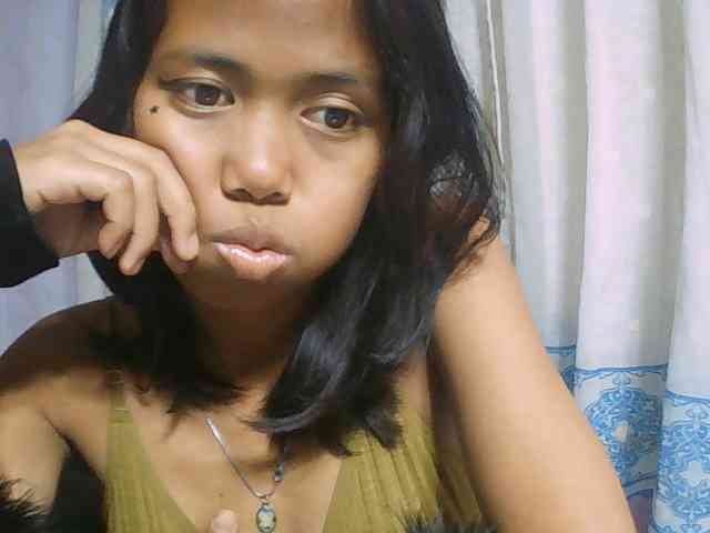 Natalie-Luxa webcam