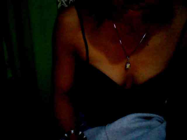 Natalie-Luxa webcam