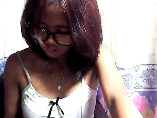 Natalie-Luxa webcam