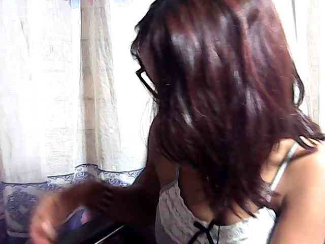 Natalie-Luxa webcam