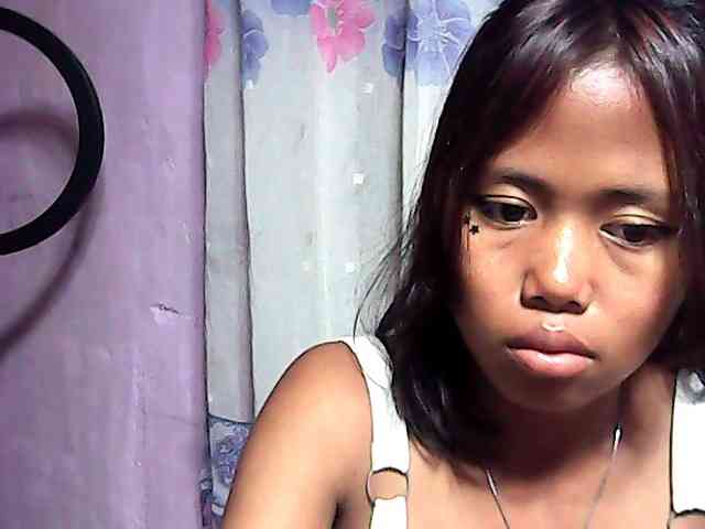 Natalie-Luxa webcam