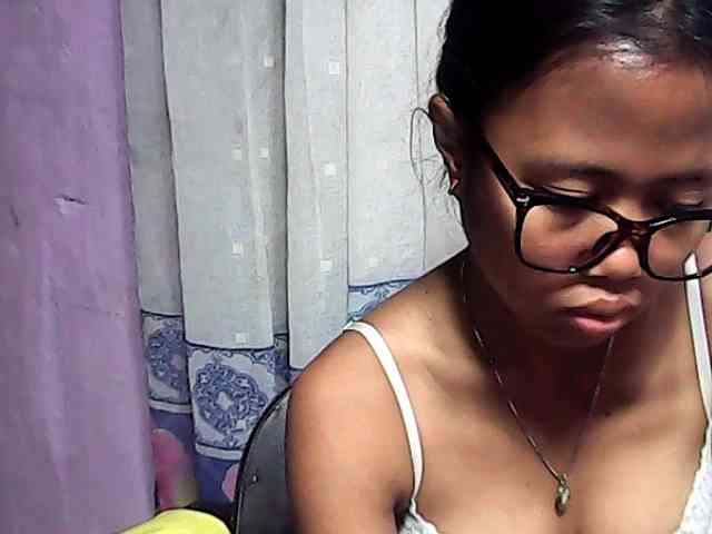 Natalie-Luxa webcam