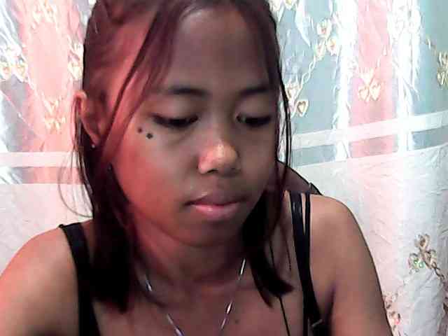 Natalie-Luxa webcam