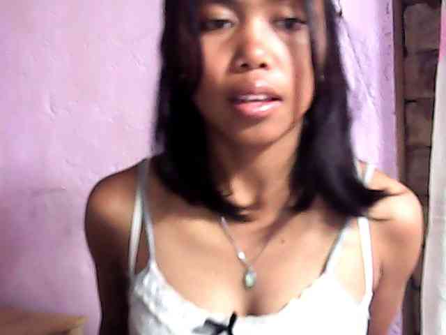 Natalie-Luxa webcam