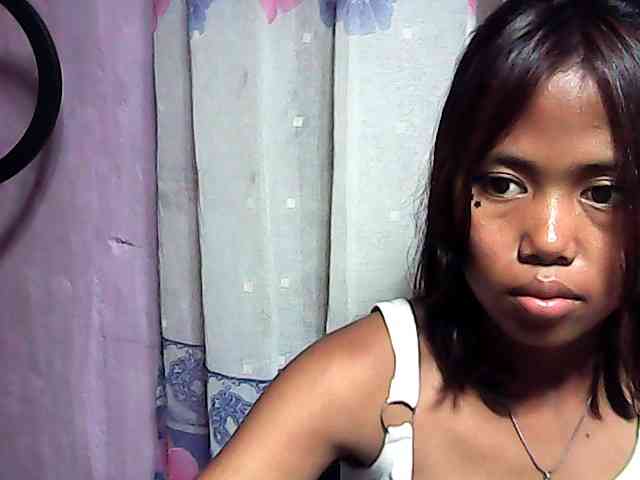 Natalie-Luxa webcam