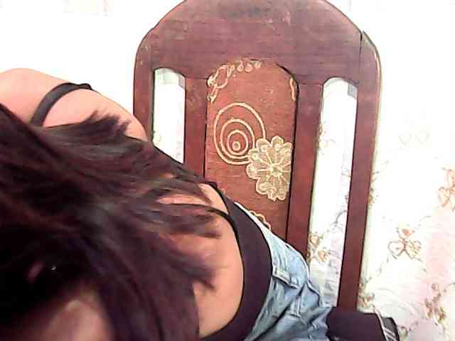 Natalie-Luxa webcam