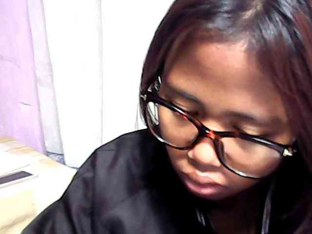 Natalie-Luxa webcam