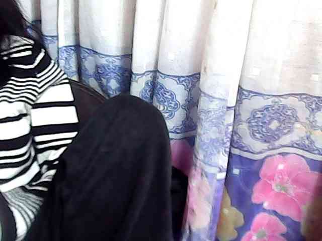 Natalie-Luxa webcam