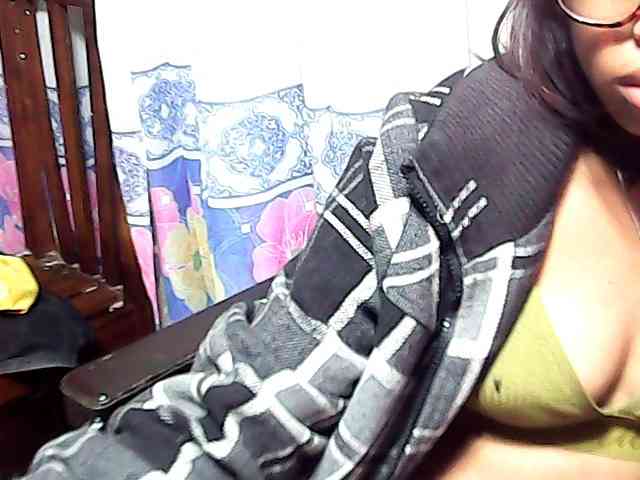 Natalie-Luxa webcam
