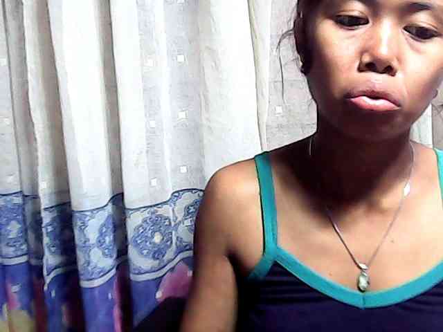Natalie-Luxa webcam