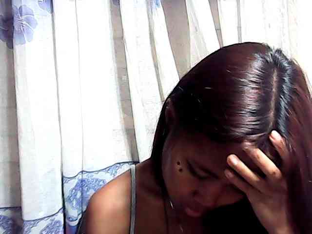 Natalie-Luxa webcam