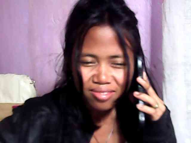 Natalie-Luxa webcam