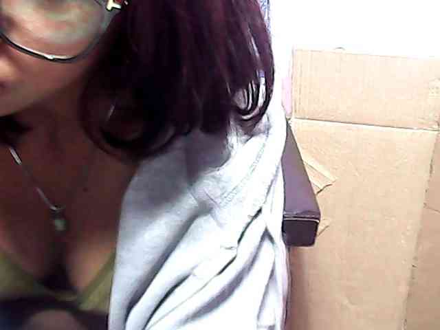 Natalie-Luxa webcam