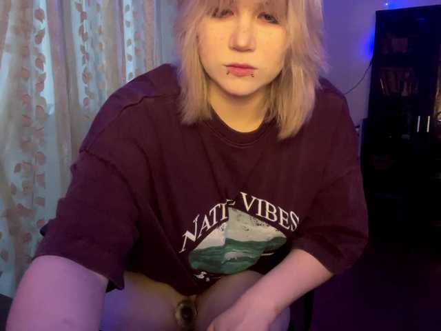 BlindiLohan live cam on BongaCams