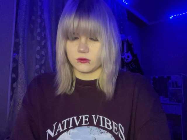 BlindiLohan live cam on BongaCams