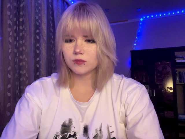 BlindiLohan live cam on BongaCams