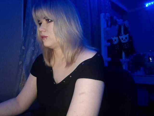 BlindiLohan live cam on BongaCams