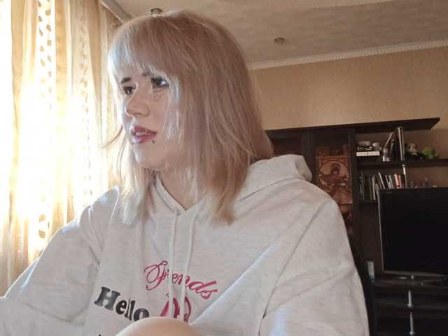 BlindiLohan live cam on BongaCams