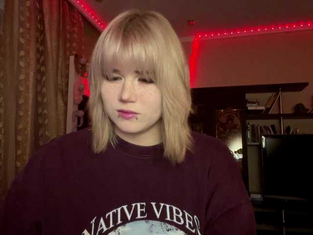 BlindiLohan live webcam show
