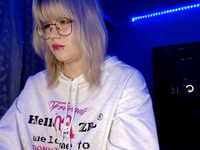 BlindiLohan live cam on BongaCams
