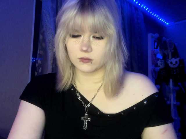 BlindiLohan live cam on BongaCams