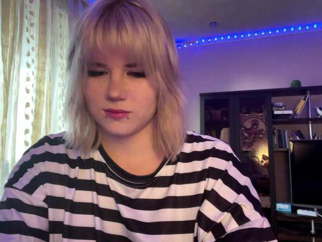 BlindiLohan live cam on BongaCams