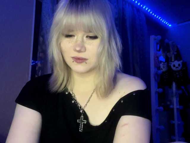BlindiLohan live cam on BongaCams
