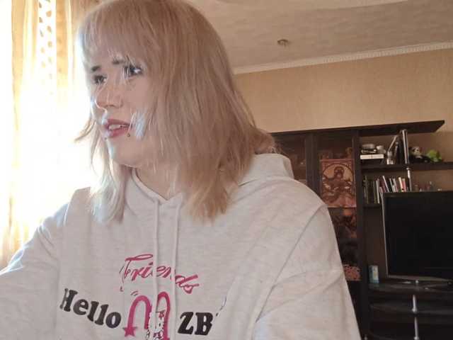 BlindiLohan live cam on BongaCams