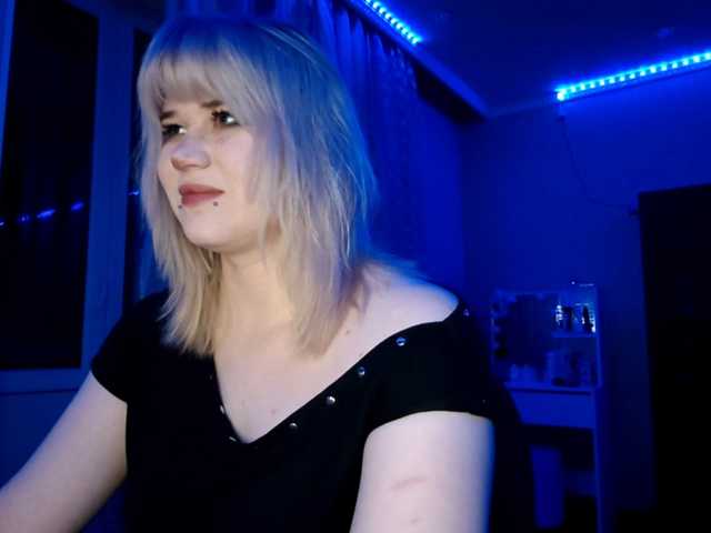 BlindiLohan live cam on BongaCams