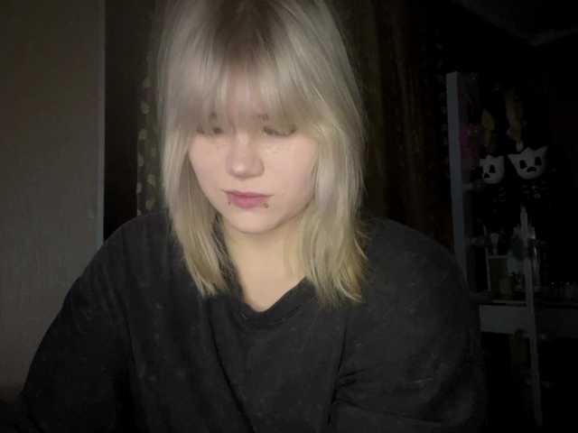 BlindiLohan live cam on BongaCams