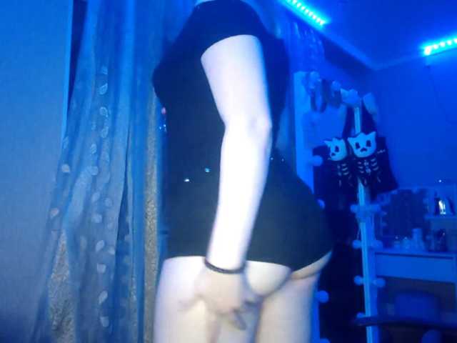 BlindiLohan live cam on BongaCams