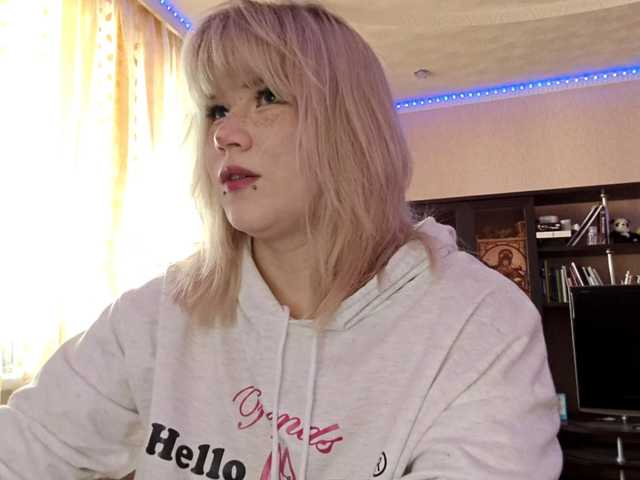 BlindiLohan live cam on BongaCams