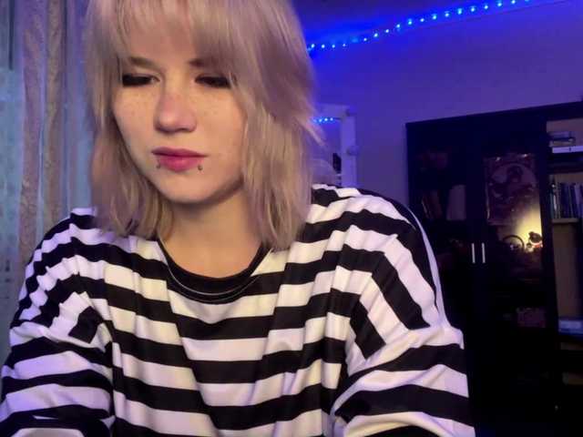 BlindiLohan live cam on BongaCams