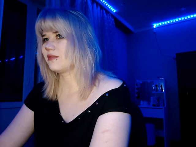 BlindiLohan live cam on BongaCams