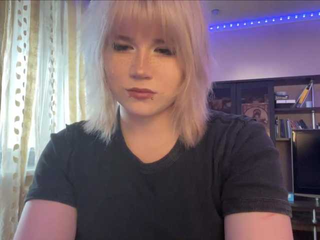 BlindiLohan live cam on BongaCams