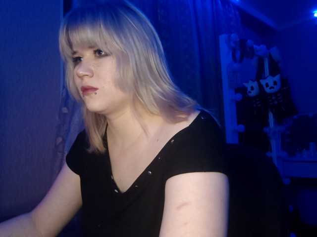 BlindiLohan live cam on BongaCams