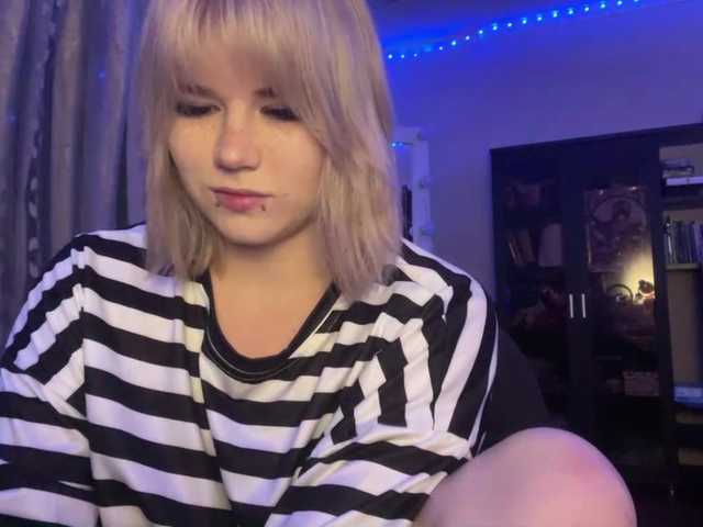 BlindiLohan live cam on BongaCams