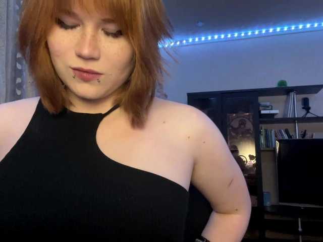 BlindiLohan live cam on BongaCams