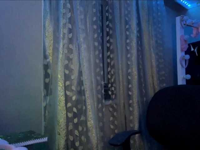 BlindiLohan live cam on BongaCams