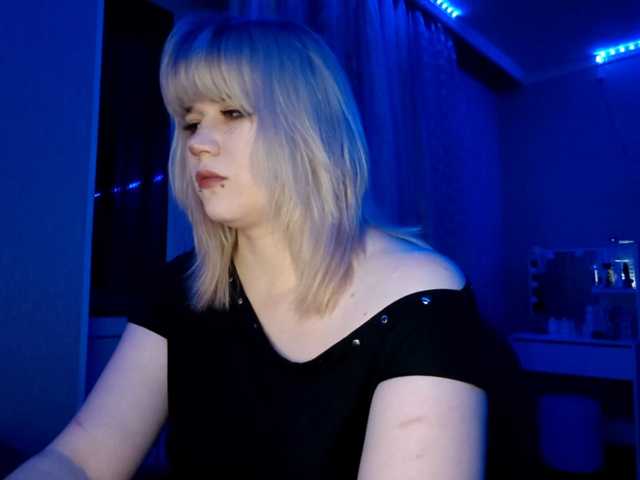 BlindiLohan live cam on BongaCams