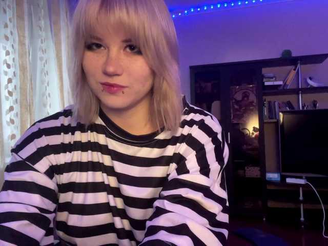 BlindiLohan live cam on BongaCams