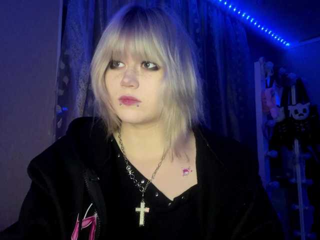 BlindiLohan live cam on BongaCams