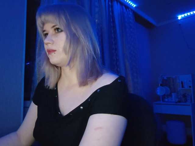 BlindiLohan live cam on BongaCams