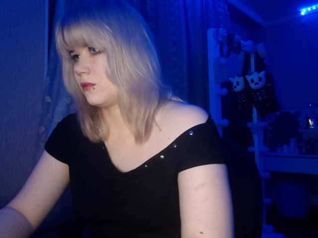 BlindiLohan live cam on BongaCams